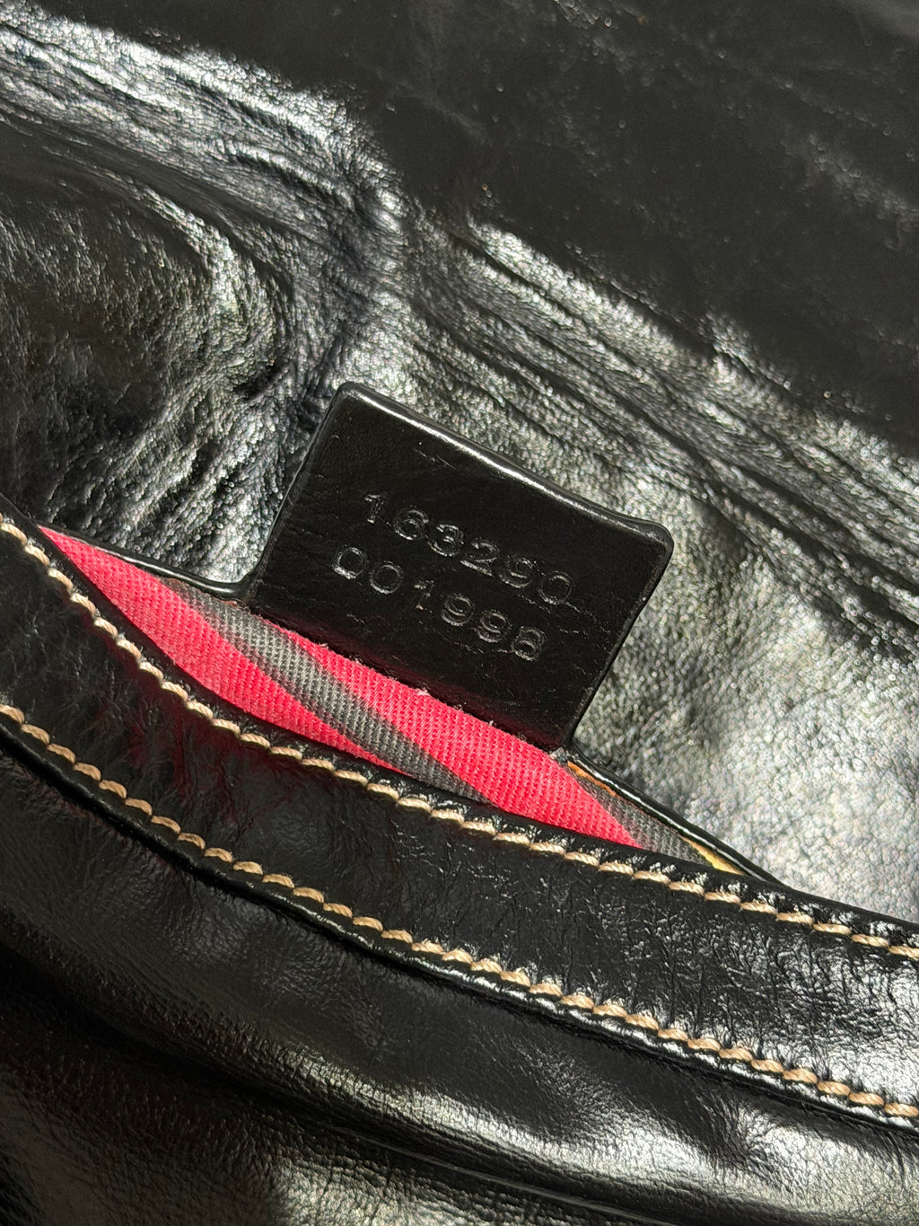 Gucci black Interlocking G