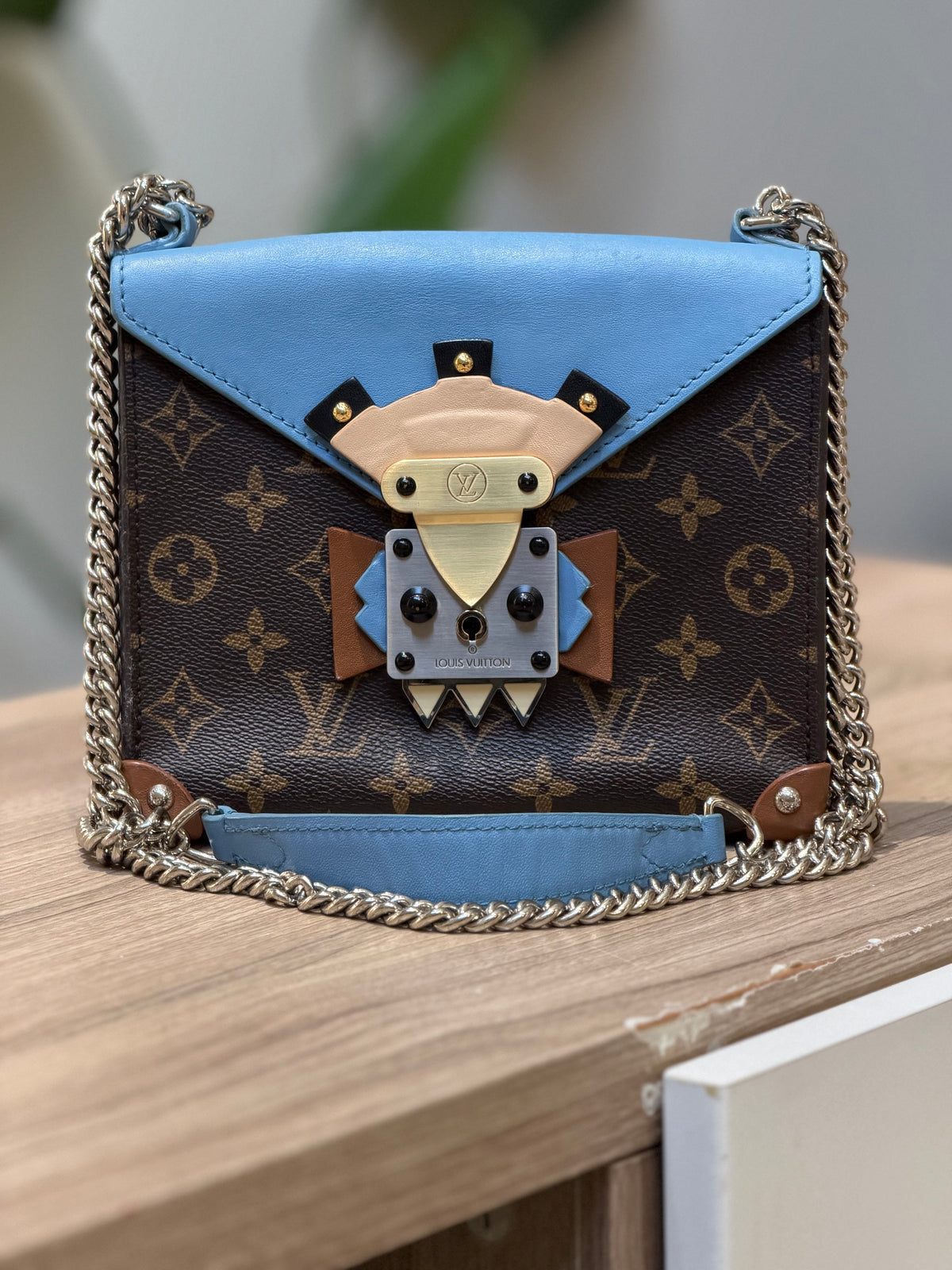 Louis Vuitton Limited Edition Monogram Shoulder Bag – Blue